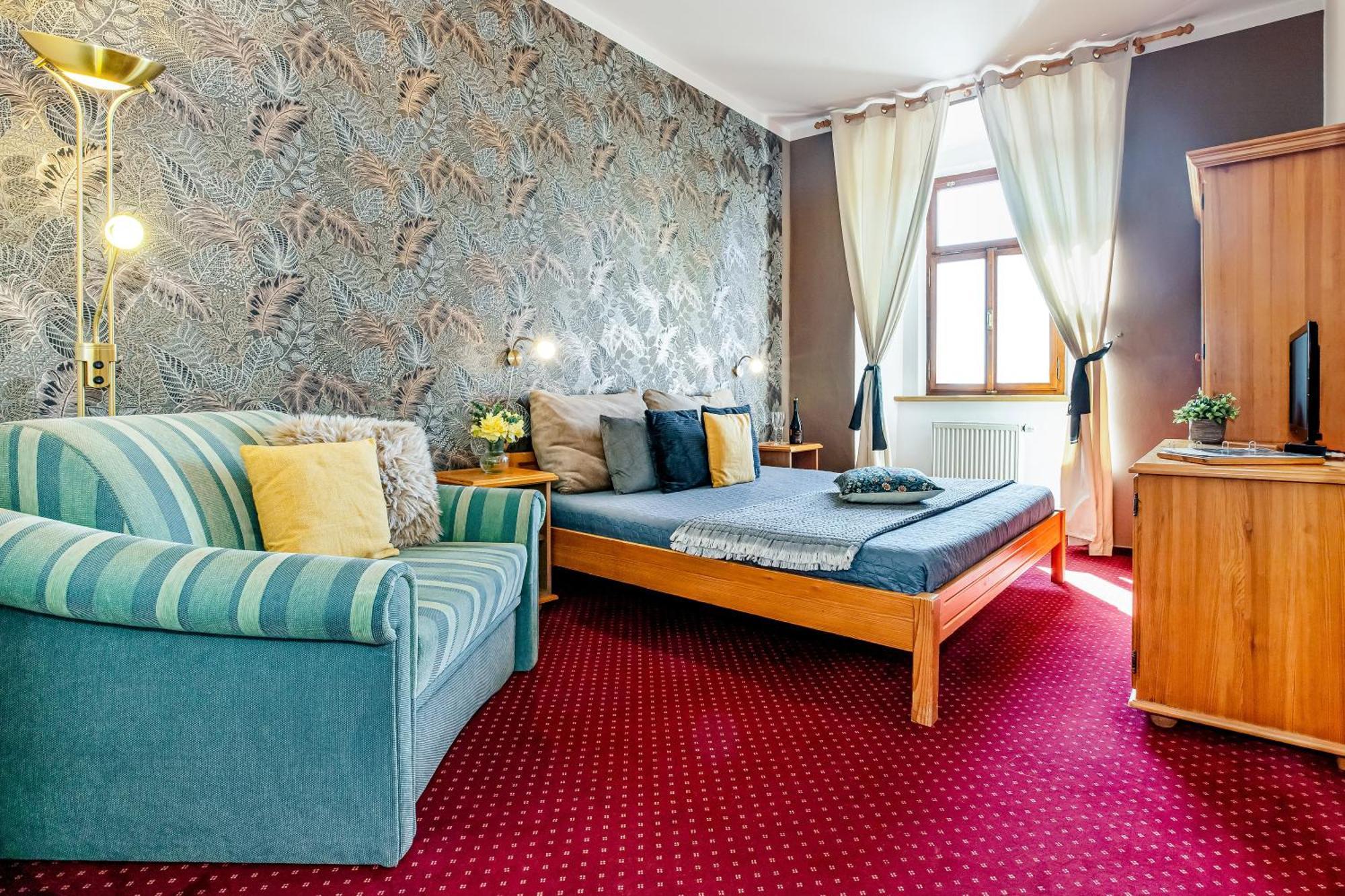 Hotel Panska Бехине Экстерьер фото